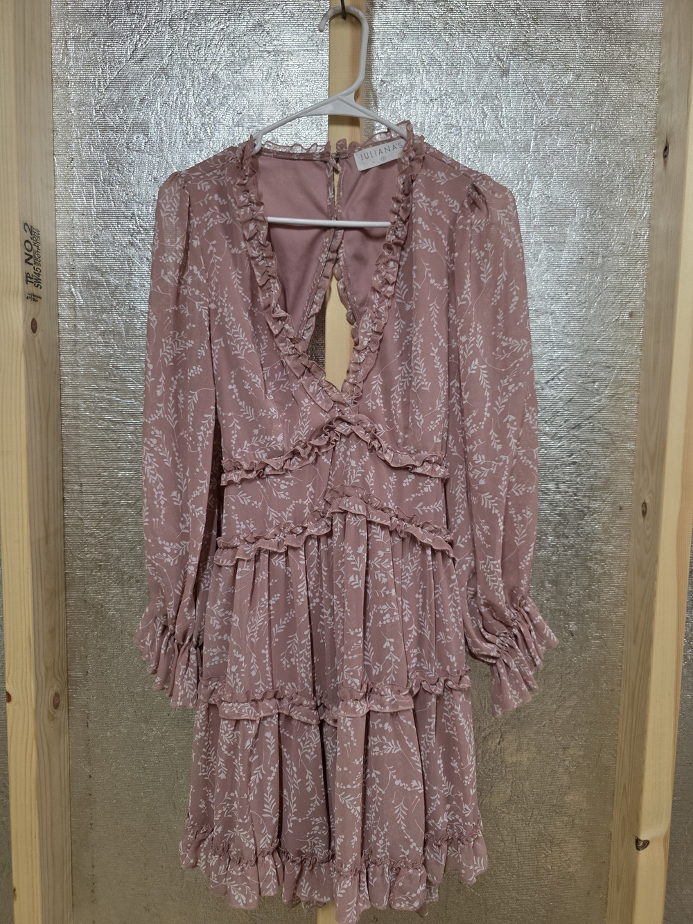 Juliana’s Pink Floral Ruffled V-Neck Dress Size S With Open Back